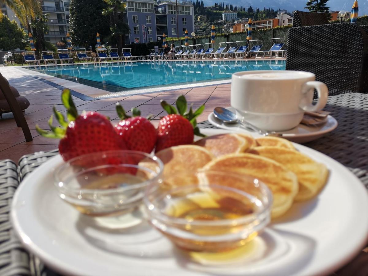 Sunlake Hotel Riva del Garda Kültér fotó
