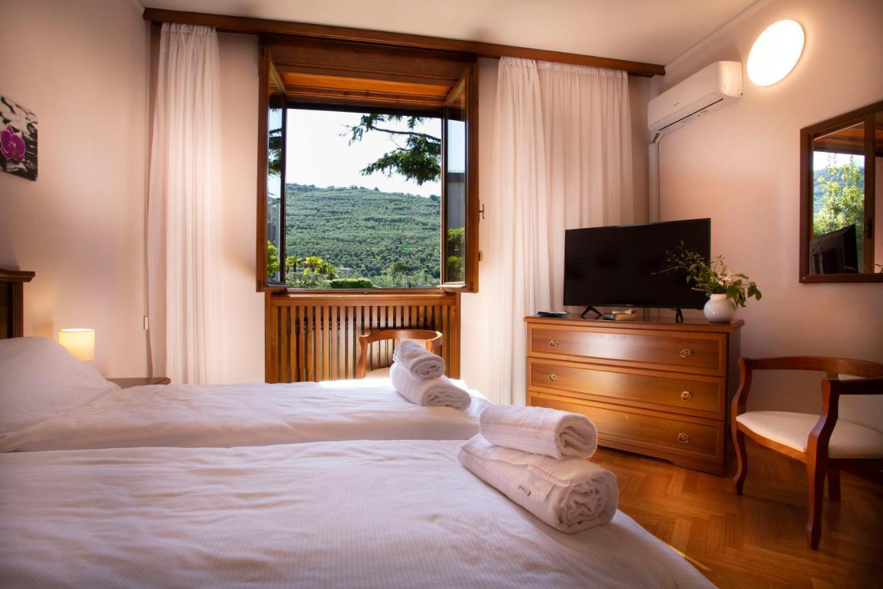 Sunlake Hotel Riva del Garda Kültér fotó