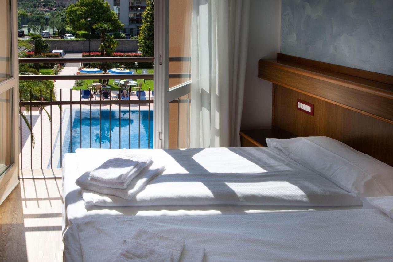 Sunlake Hotel Riva del Garda Kültér fotó